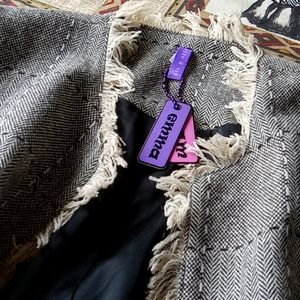 BLACK AND  GREY JACKET